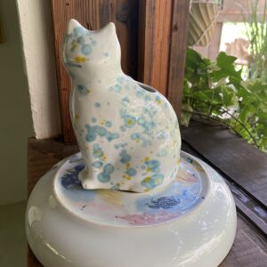 花器〜愛 編む 磁器猫 〜